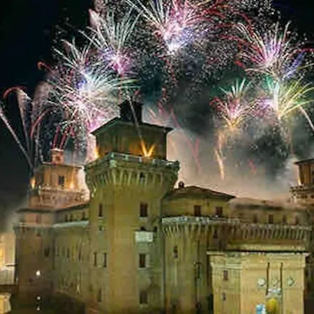 Trilocale Duomo + Terrazzo Panoramico Cond. * 费拉拉