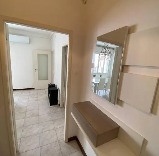 Trilocale Duomo + Terrazzo Panoramico Cond. Apartamento *