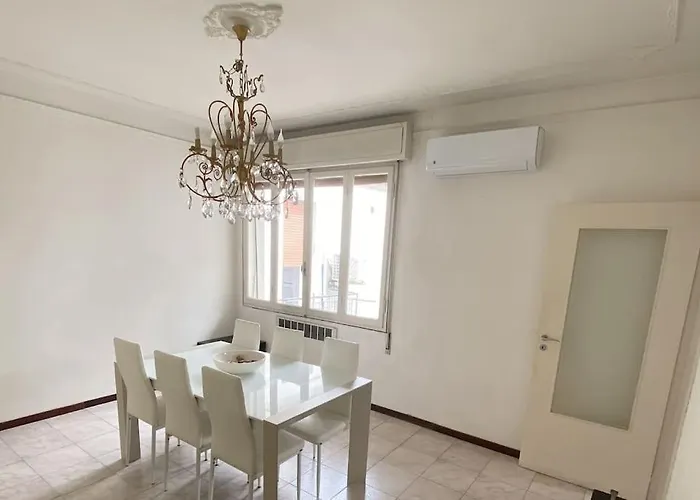 Apartamento Trilocale Duomo + Terrazzo Panoramico Cond.
